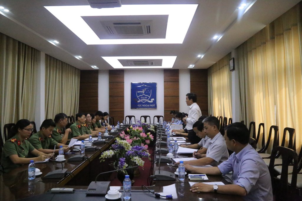 Họp tổng kết 1 năm hợp tác giữa ĐH Kỹ thuật - Hậu cần và ĐH Quốc gia Hà Nội